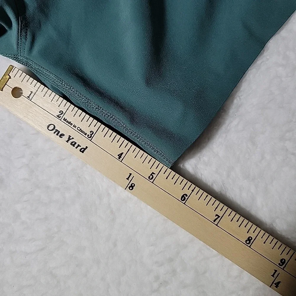 Rhone Barry's Swim Trunks Extra Large Green Lined‎ Drawstring Zip Pockets Logo